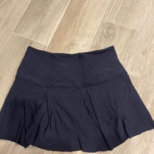 COPY - Lululemon tennis skirt size 4
